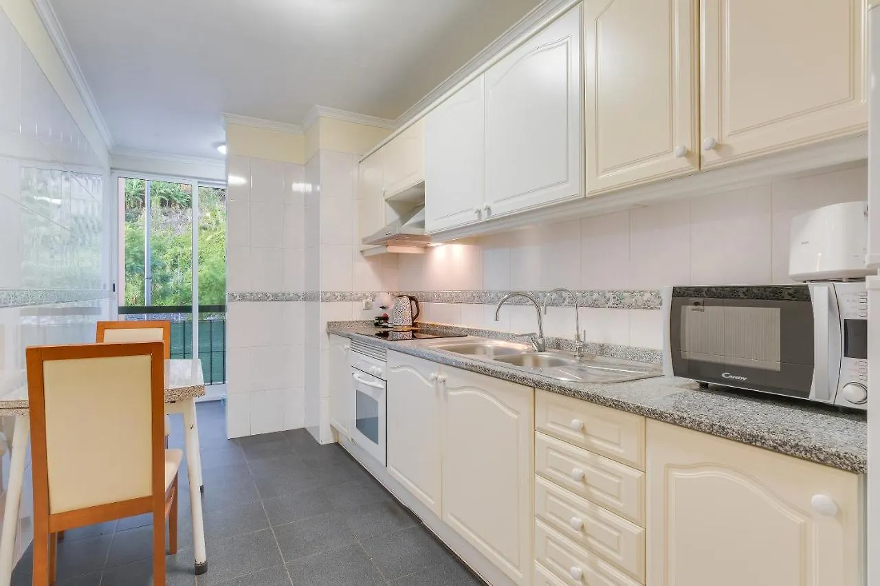 Isabel Apartment By Holiday Rental Madeira Ribeira Brava
